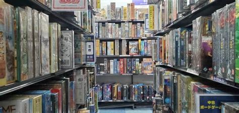 Shopping for Board Games in Tokyo [a report].